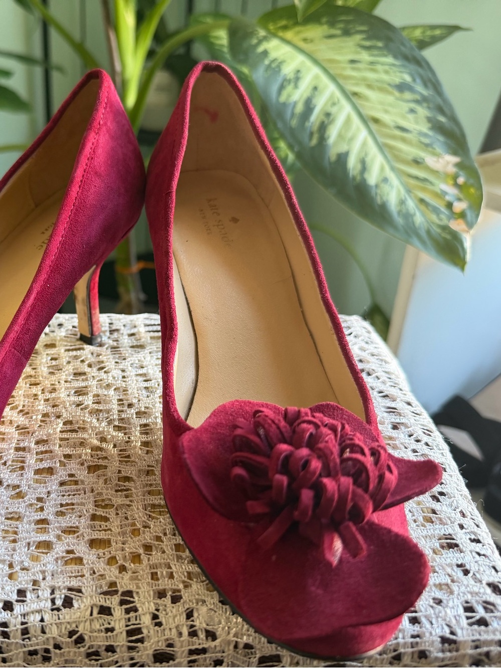 Kate Spade New York Burgundy Suede Flower Pumps Size 7M
